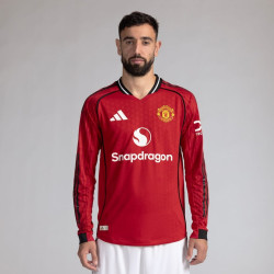 manchester united T-shirt